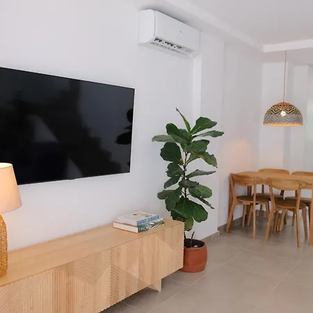 Casa Mara Medano بيت للعطل *